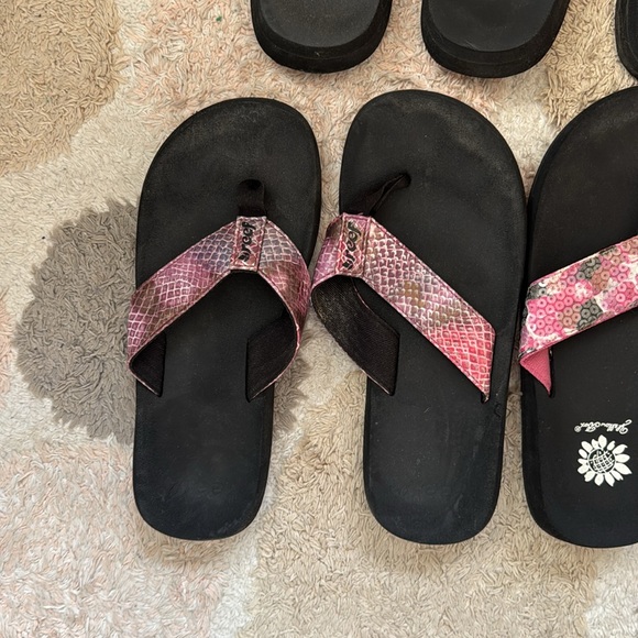 Box of flip-flops 7.5 women’s 8 pairs - Picture 6 of 9